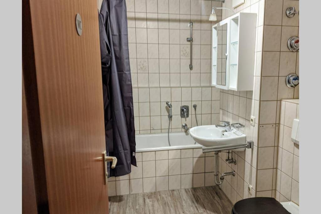 Ideale Messe/Airport Wohnung 15Min Fahrtweg Kirchheim unter Teck Zewnętrze zdjęcie